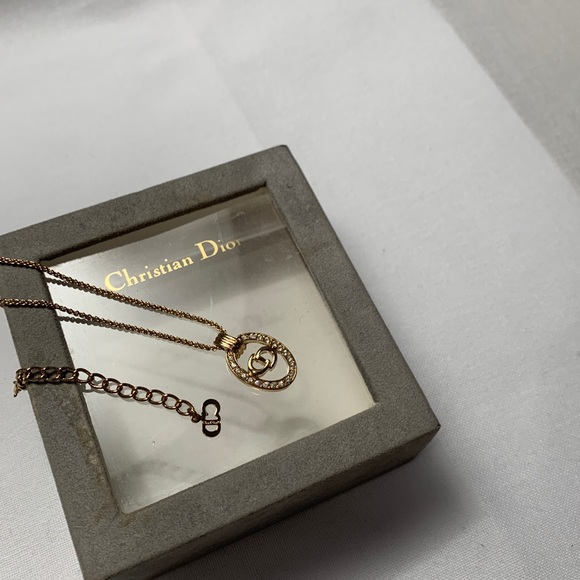 Dior earring and necklace set - Picture 11 of 11